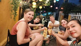Da Nang Hoi An Food Tour for the Group
